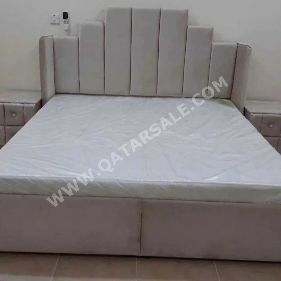 Beds - King  - Gray  - Mattress Included  - With Bedside Table