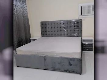 Beds - King  - Gray  - Mattress Included  - With Bedside Table