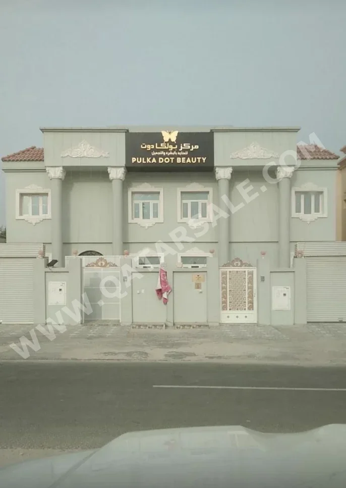 Service  - Not Furnished  - Al Wakrah  - Al Wukair  - 7 Bedrooms