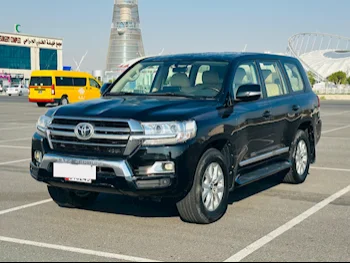 Toyota  Land Cruiser  GXR Twin Turbo  2019  Automatic  166,000 Km  6 Cylinder  Four Wheel Drive (4WD)  SUV  Black