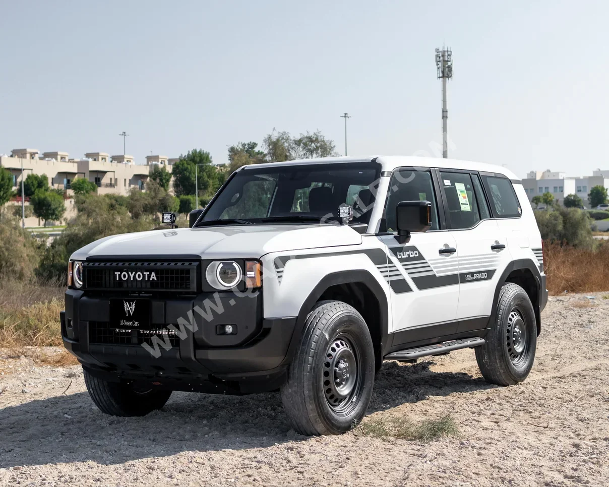 Toyota  Prado  2024  Automatic  2,000 Km  6 Cylinder  Four Wheel Drive (4WD)  SUV  White  With Warranty