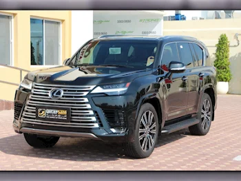 Lexus  LX  600 Luxury  2024  Automatic  3,000 Km  6 Cylinder  Four Wheel Drive (4WD)  SUV  Black  With Warranty