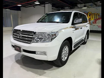 Toyota  Land Cruiser  VXR  2008  Automatic  399,000 Km  8 Cylinder  Four Wheel Drive (4WD)  SUV  White