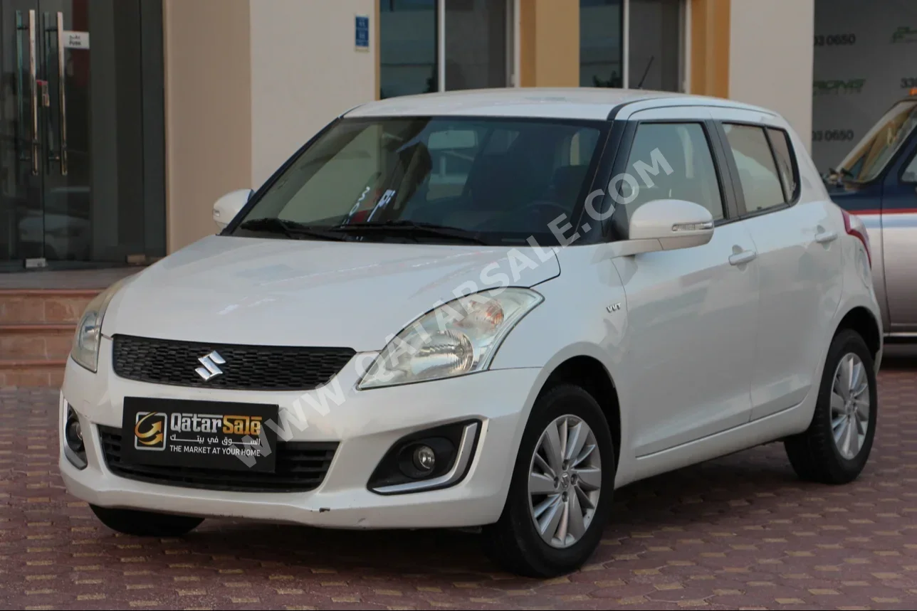 Suzuki  Swift  2016  Automatic  25,500 Km  4 Cylinder  Front Wheel Drive (FWD)  Hatchback  White