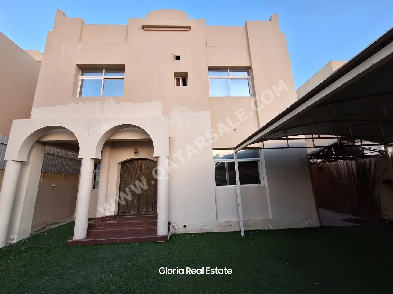 Family Residential  - Not Furnished  - Doha  - Lejbailat  - 6 Bedrooms