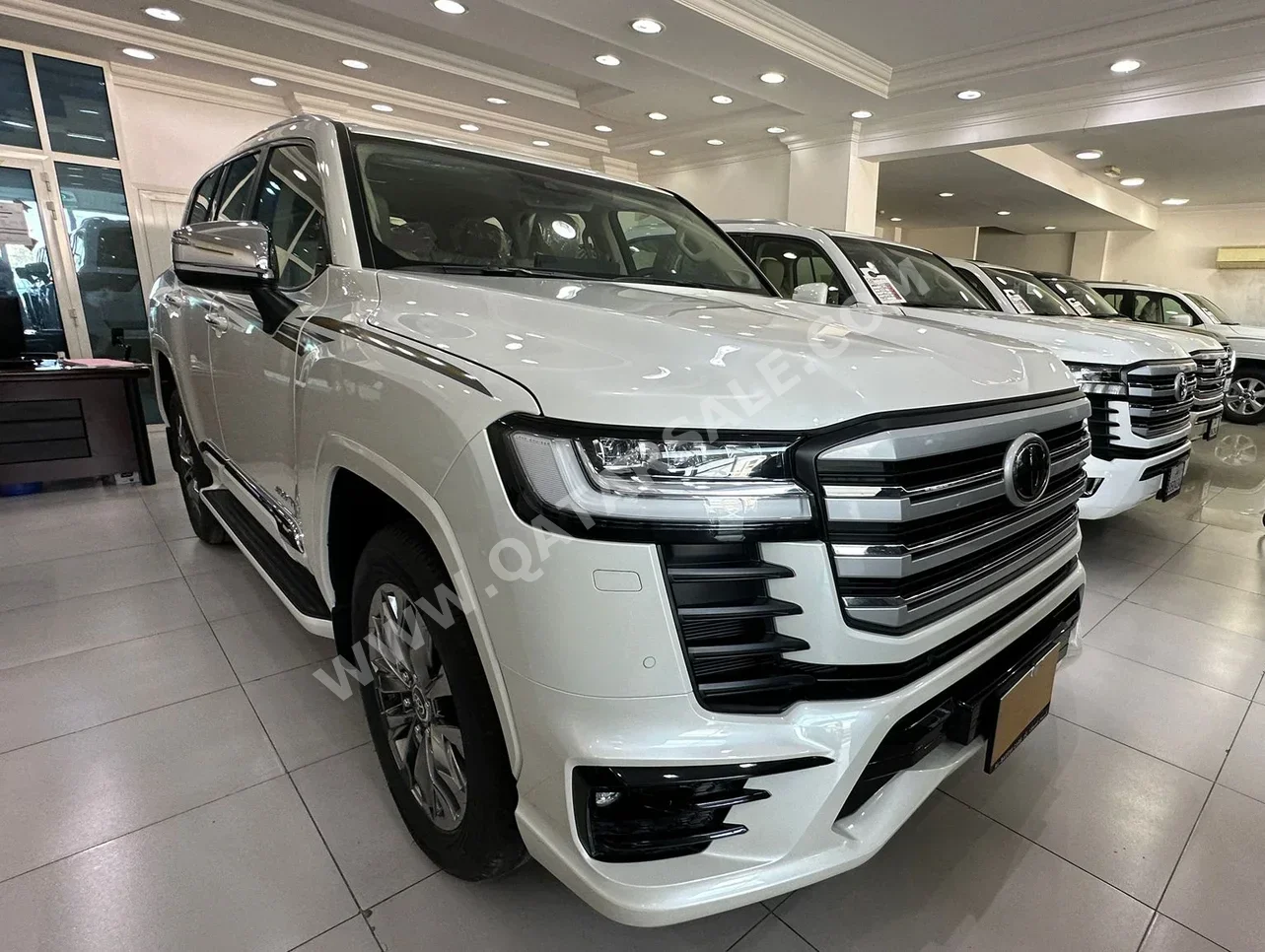 Toyota  Land Cruiser  VXR Twin Turbo  2024  Automatic  0 Km  6 Cylinder  Four Wheel Drive (4WD)  SUV  White  With Warranty