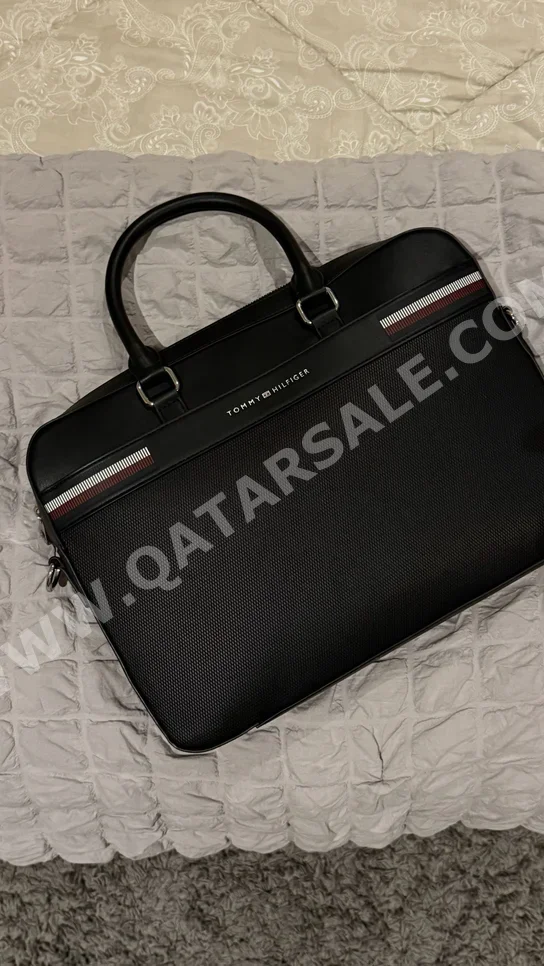 Laptop Bags  - Black  - Genuine Leather  - Unisex