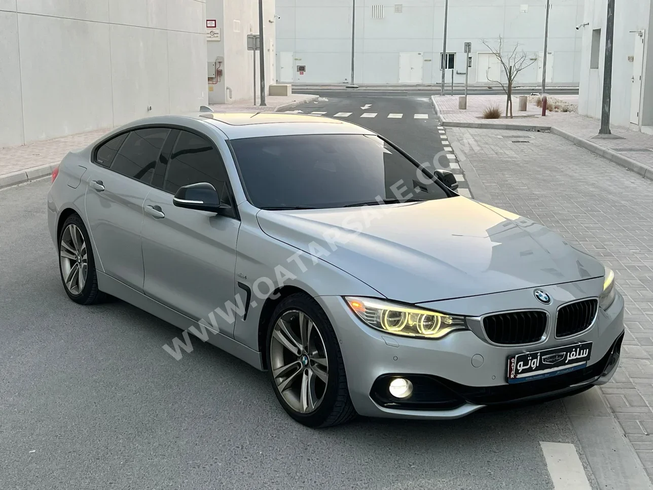 BMW  4-Series  428 I  2016  Automatic  146٬000 Km  4 Cylinder  Rear Wheel Drive (RWD)  Sedan  Silver