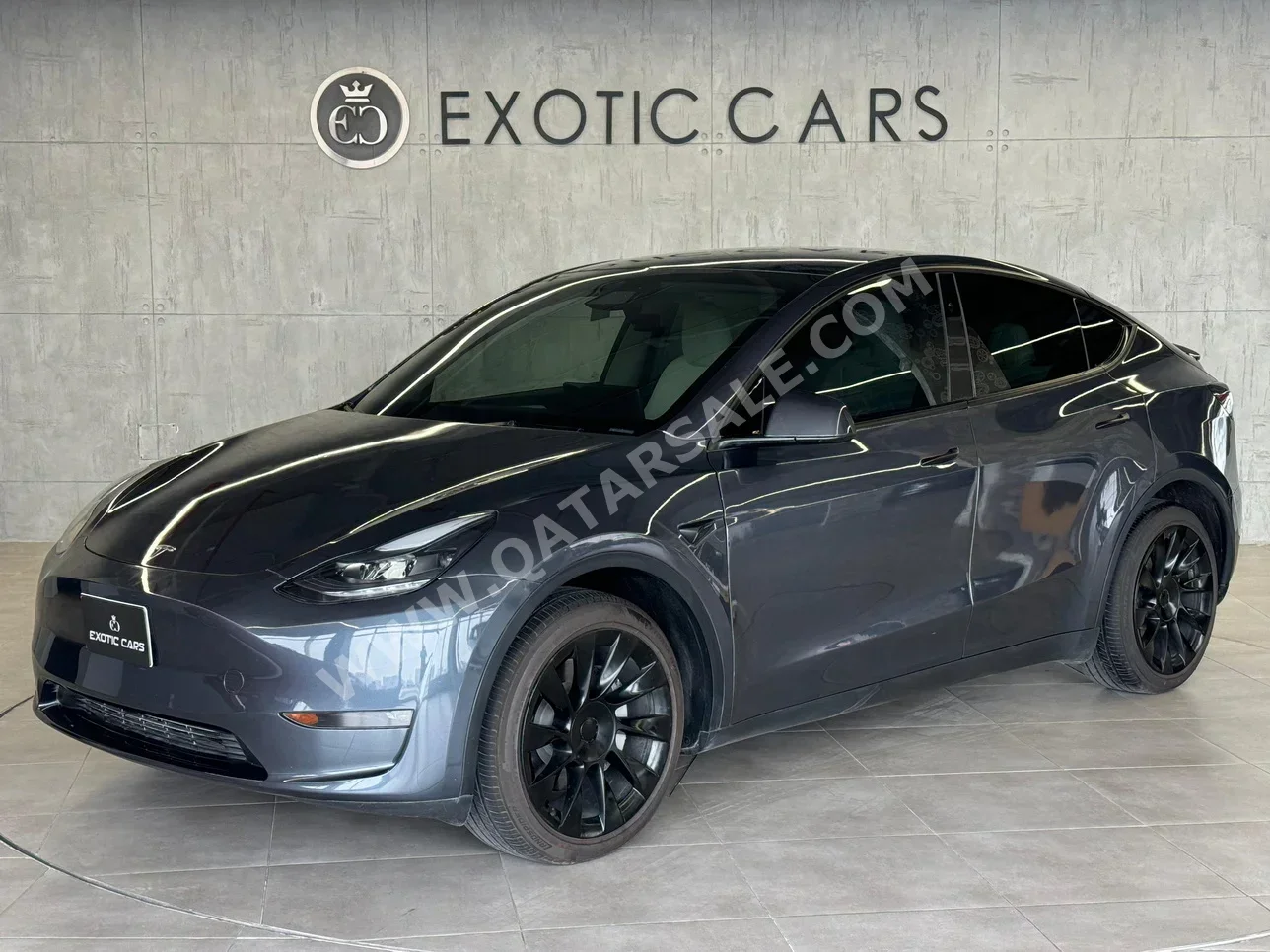 Tesla  Model Y  2023  Automatic  11,000 Km  0 Cylinder  All Wheel Drive (AWD)  Sedan  Gray