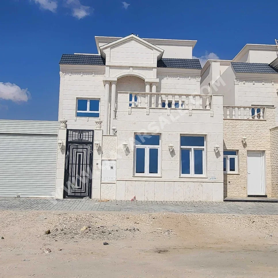 Family Residential  - Not Furnished  - Al Daayen  - Umm Qarn  - 7 Bedrooms