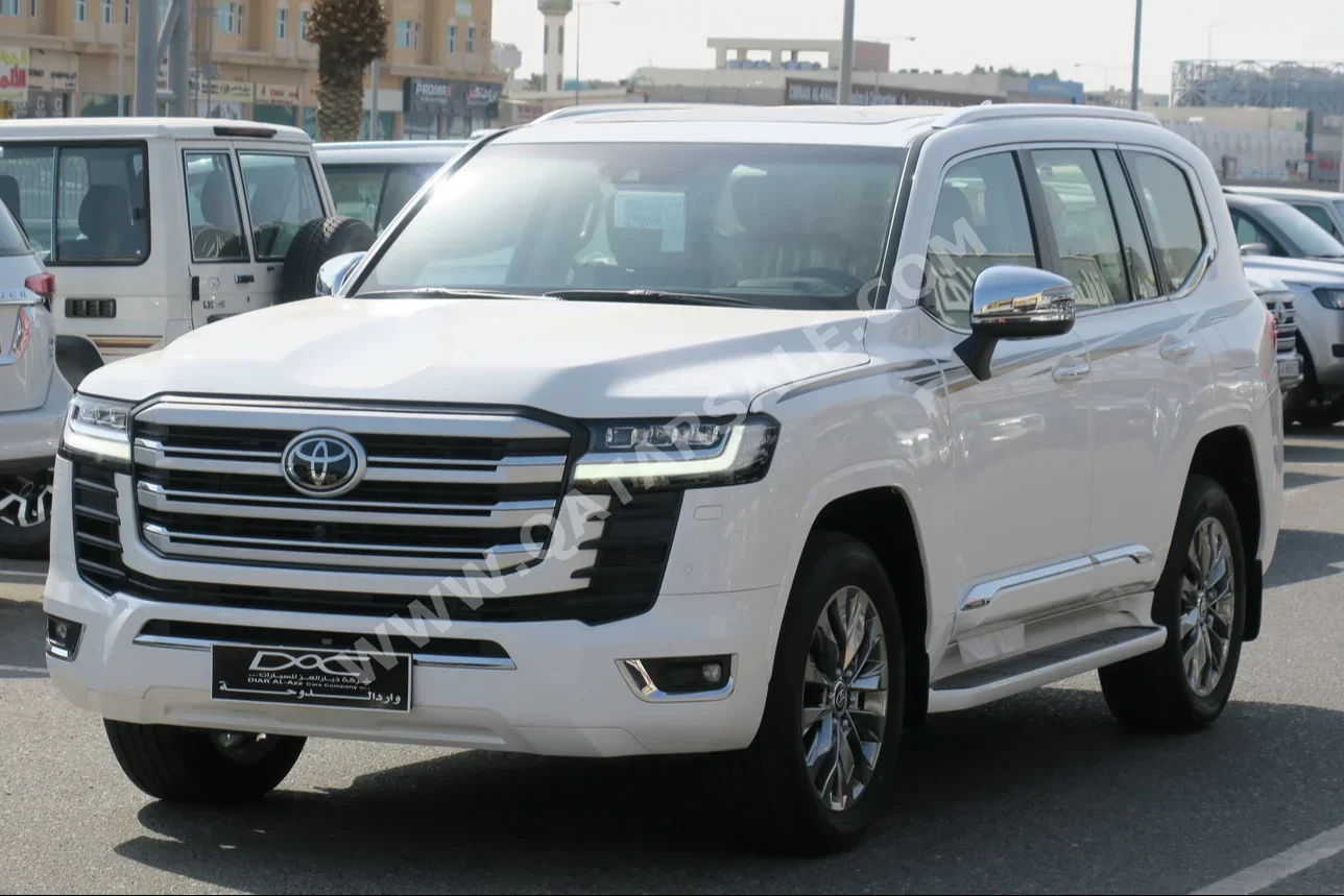 Toyota  Land Cruiser  VXR Twin Turbo  2024  Automatic  0 Km  6 Cylinder  Four Wheel Drive (4WD)  SUV  White  With Warranty