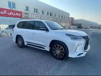 Lexus  LX  570  2018  Automatic  164,000 Km  8 Cylinder  Four Wheel Drive (4WD)  SUV  White