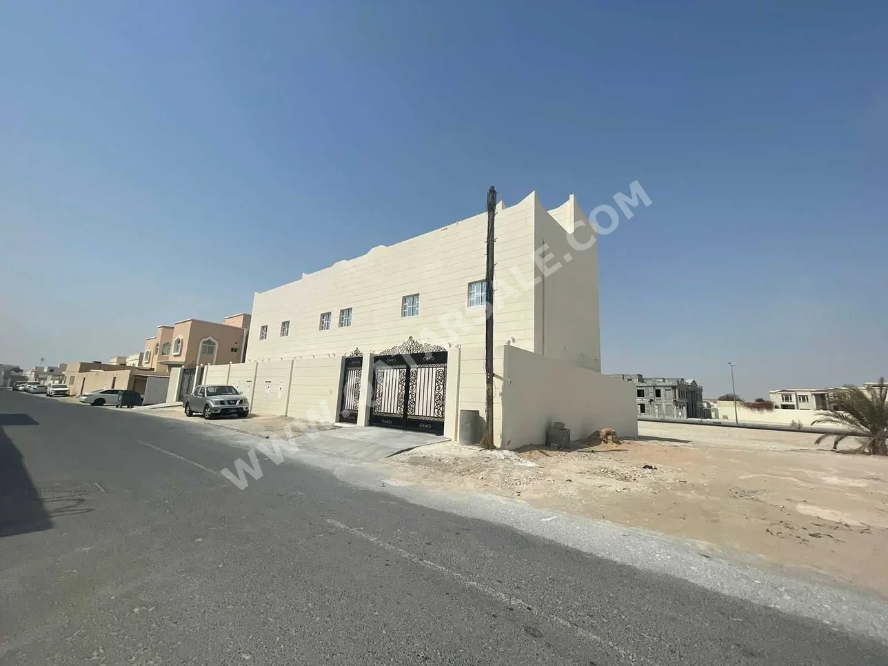 سكن عائلي  - غير مفروشة  - الريان  - معيذر  - 6 غرف نوم