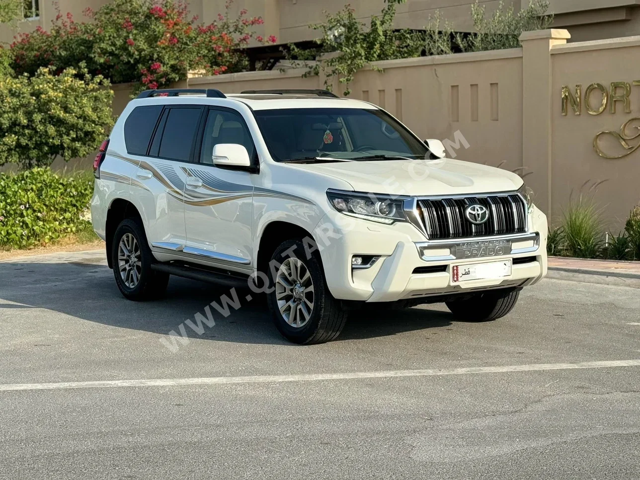 Toyota  Prado  TXL  2018  Automatic  140,000 Km  6 Cylinder  Four Wheel Drive (4WD)  SUV  White