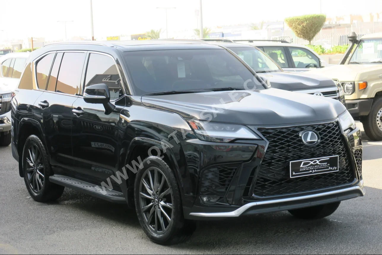 Lexus  LX  600 F Sport  2022  Automatic  39,000 Km  6 Cylinder  Four Wheel Drive (4WD)  SUV  Black  With Warranty