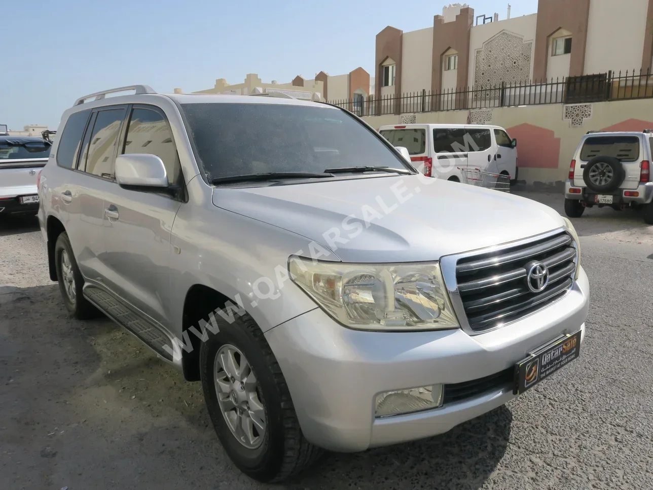 Toyota  Land Cruiser  GX  2011  Automatic  214,000 Km  6 Cylinder  Four Wheel Drive (4WD)  SUV  Silver