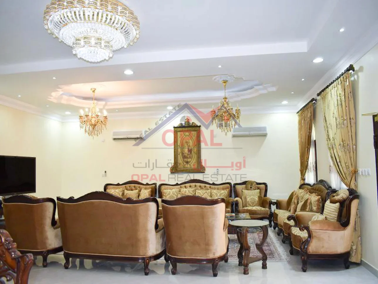 Family Residential  - Fully Furnished  - Doha  - Al Duhail  - 8 Bedrooms
