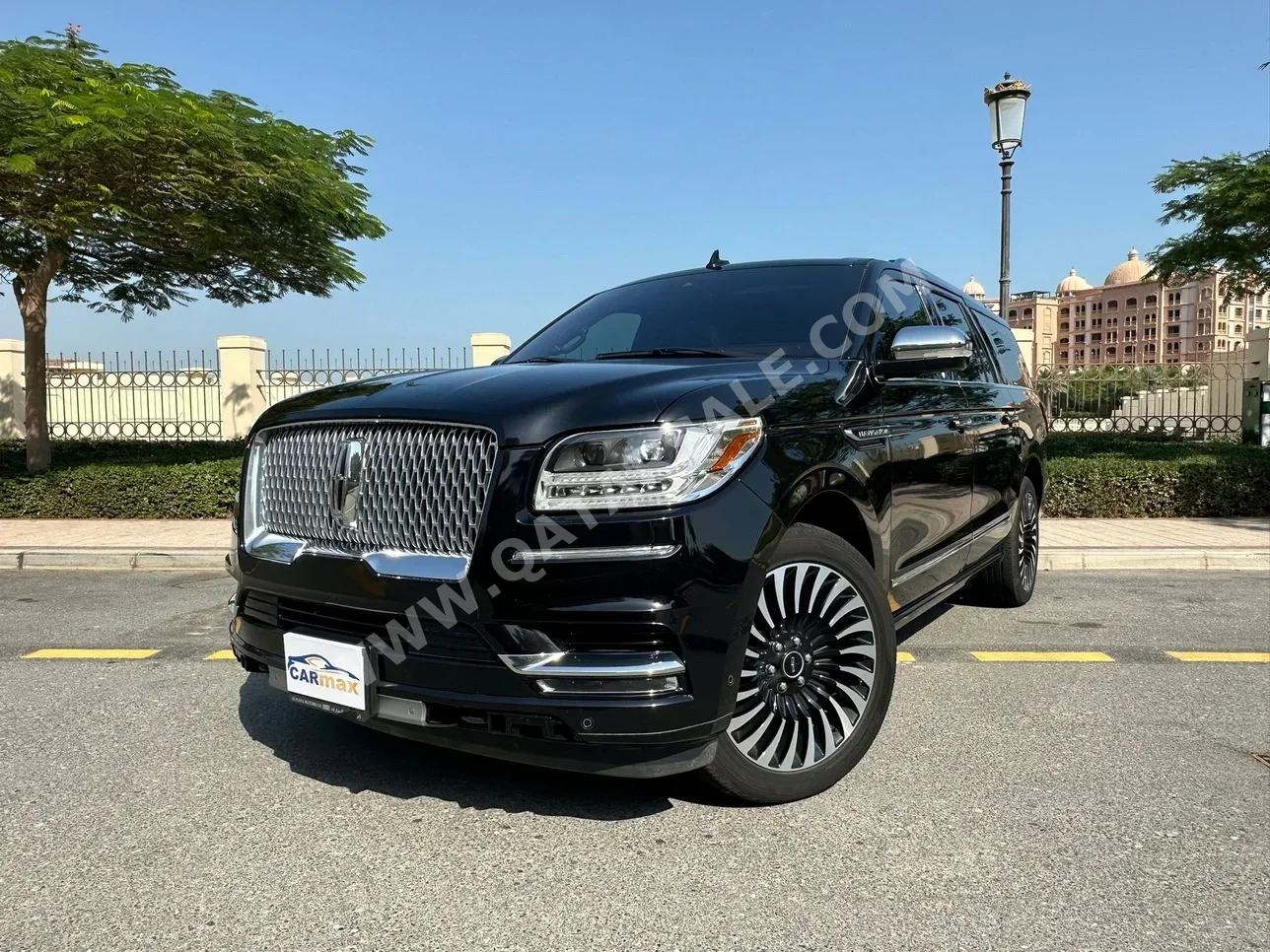 Lincoln  Navigator  2021  Automatic  67,000 Km  6 Cylinder  Four Wheel Drive (4WD)  SUV  Black  With Warranty