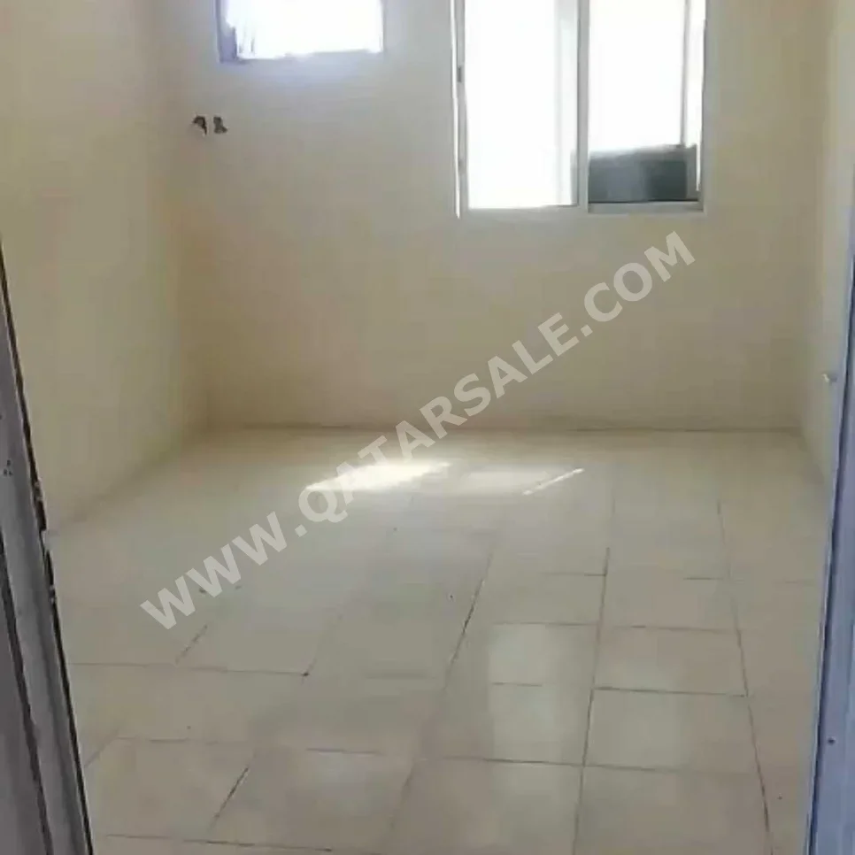 Labour Camp Al Rayyan  Industrial Area  22 Bedrooms  Includes Water & Electricity