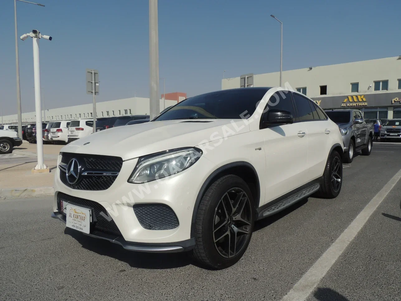 مرسيدس - بنز  جي ال اي  43 AMG  2019  اوتوماتيك  86,000 كم  8 سلندر  دفع رباعي  اس يو في  أبيض