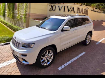 Jeep  Grand Cherokee  Summit  2016  Automatic  119,000 Km  8 Cylinder  Four Wheel Drive (4WD)  SUV  White  With Warranty