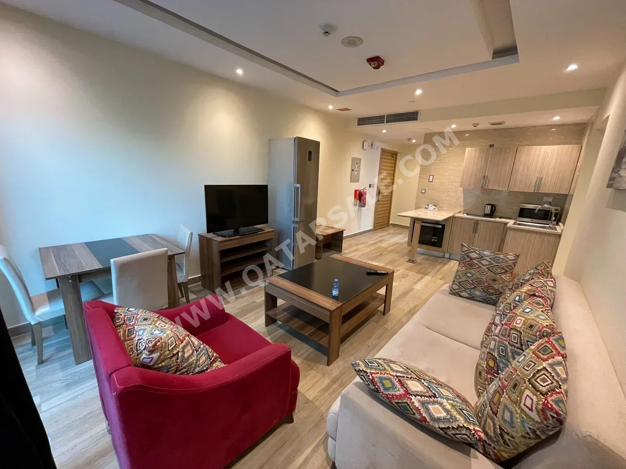 2 Bedrooms  Apartment  in Doha -  Al Sadd  Fully Furnished