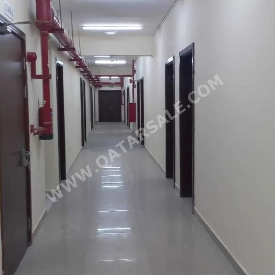 Labour Camp Umm Salal  Umm Salal Ali  22 Bedrooms  Includes Water & Electricity