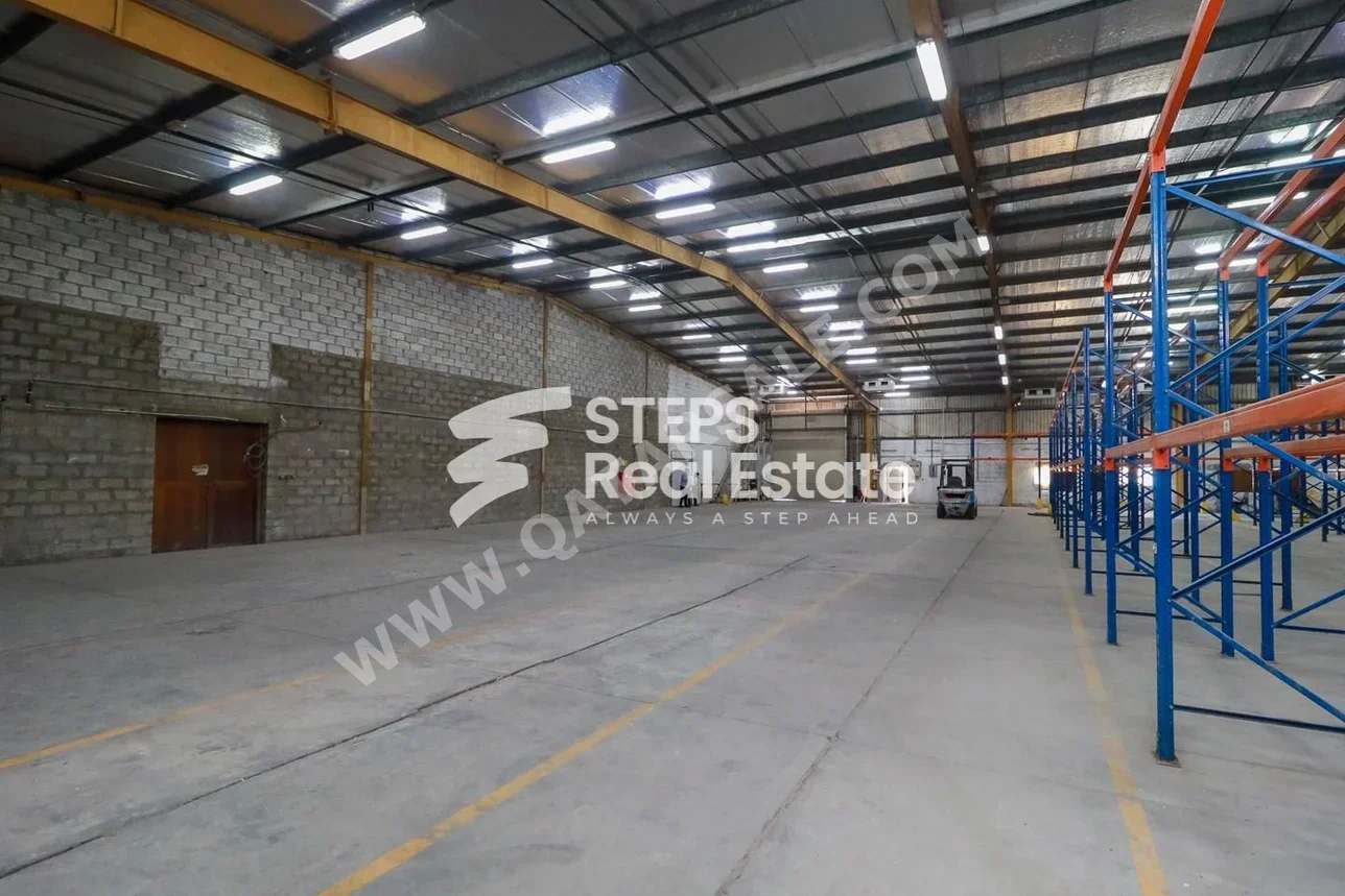 Warehouses & Stores - Al Rayyan  - Industrial Area  -Area Size: 3000 Square Meter