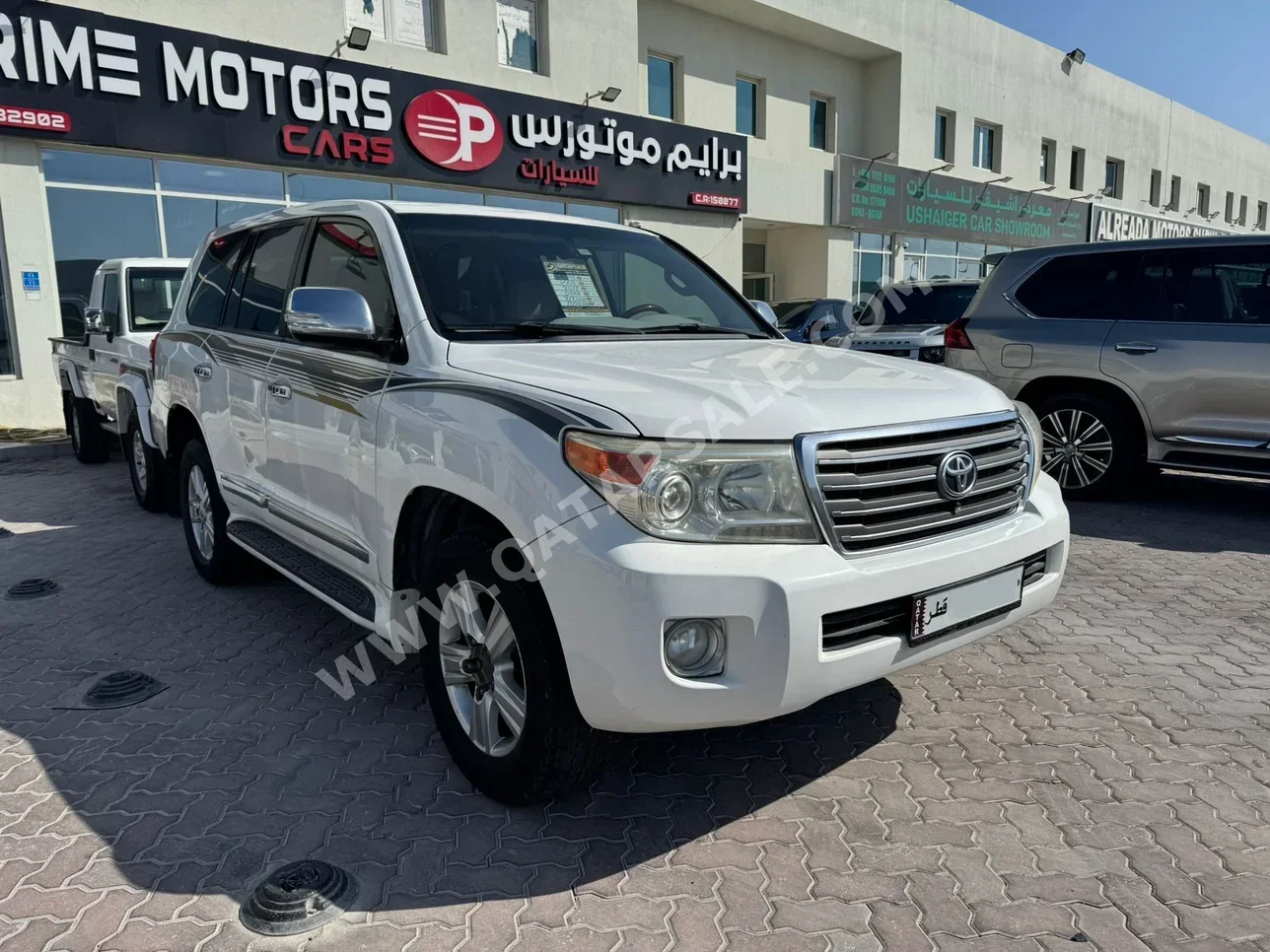 Toyota  Land Cruiser  VXR  2015  Automatic  312,000 Km  8 Cylinder  Four Wheel Drive (4WD)  SUV  White