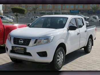 Nissan  Navara  2019  Manual  130,000 Km  4 Cylinder  Rear Wheel Drive (RWD)  Pick Up  White