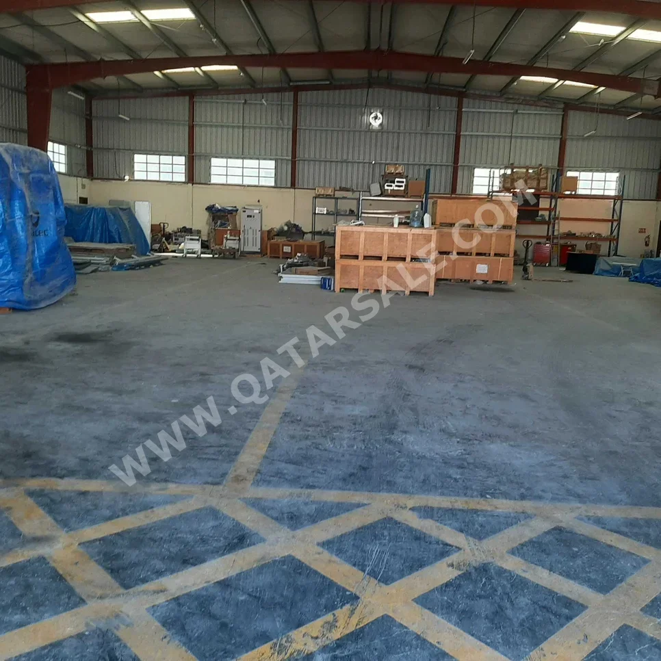 Warehouses & Stores - Al Rayyan  - Industrial Area  -Area Size: 2500 Square Meter