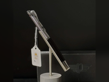 Pen Police  -Color Silver and Black -  Year 2023