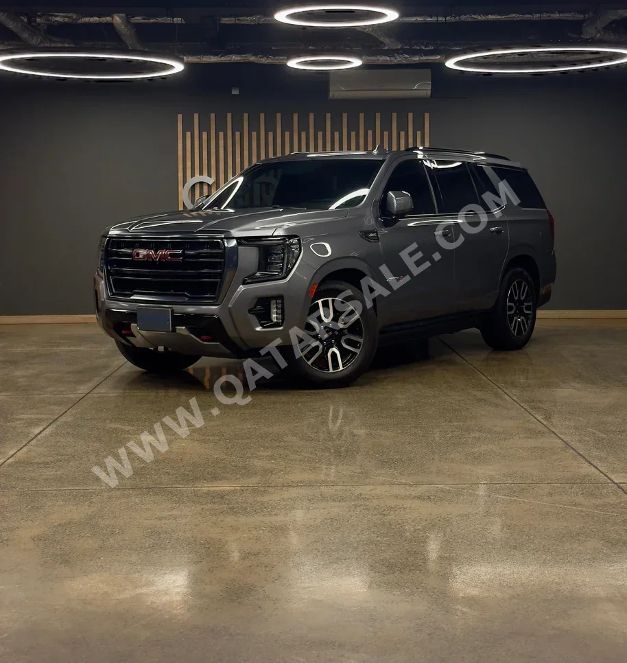 GMC  Yukon  AT 4  2022  Automatic  42٬000 Km  8 Cylinder  Four Wheel Drive (4WD)  SUV  Gray  With Warranty