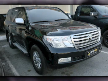 Toyota  Land Cruiser  GXR  2008  Automatic  456٬000 Km  8 Cylinder  Four Wheel Drive (4WD)  SUV  Black