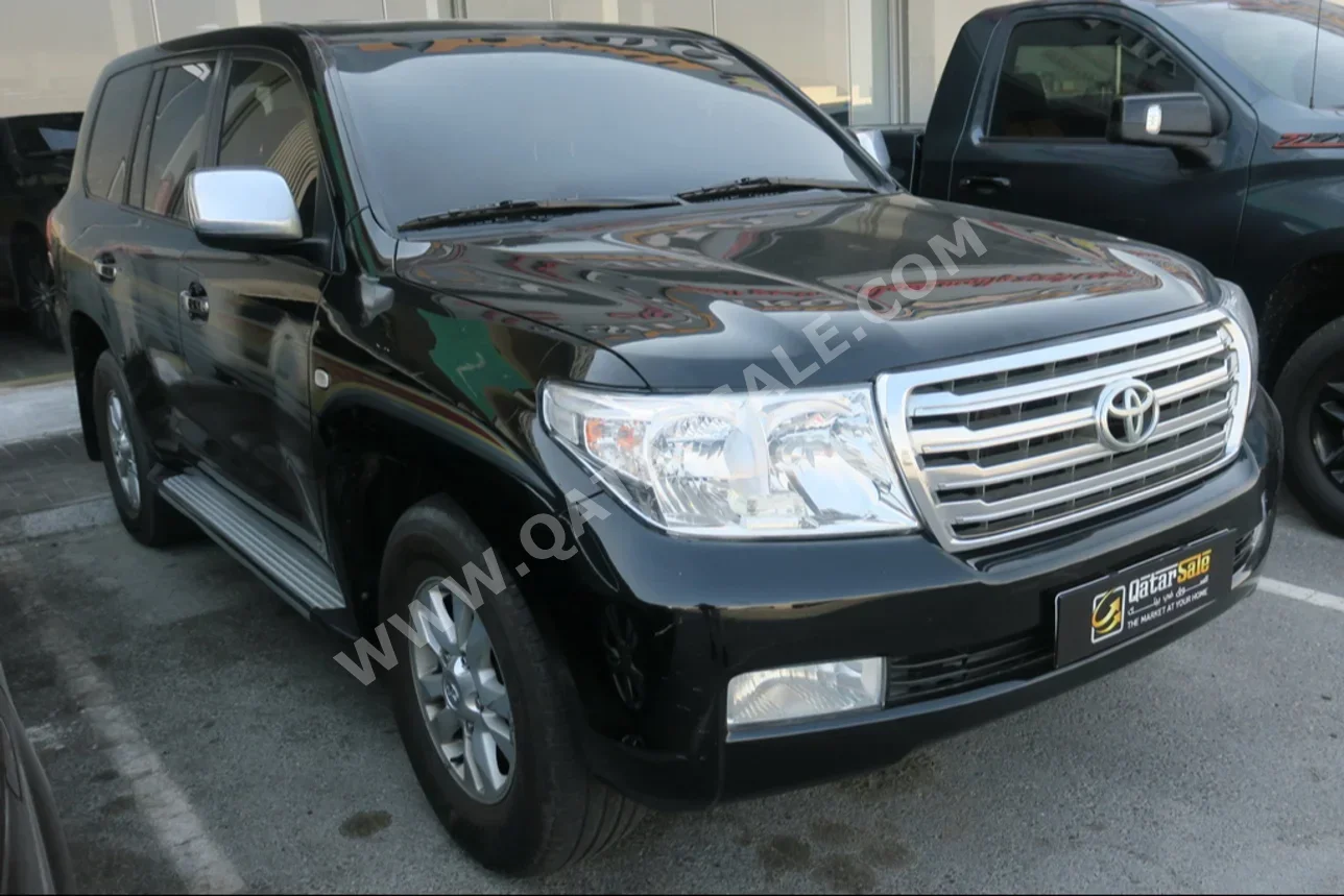 Toyota  Land Cruiser  GXR  2008  Automatic  456٬000 Km  8 Cylinder  Four Wheel Drive (4WD)  SUV  Black