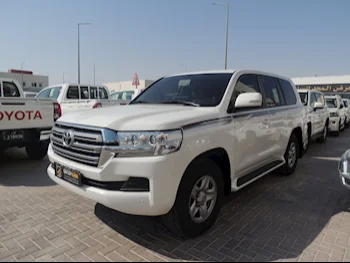 Toyota  Land Cruiser  GXR  2021  Automatic  144,000 Km  6 Cylinder  Four Wheel Drive (4WD)  SUV  White