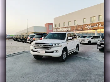 Toyota  Land Cruiser  GXR  2021  Automatic  36,000 Km  6 Cylinder  Four Wheel Drive (4WD)  SUV  White