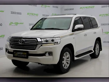 Toyota  Land Cruiser  GXR  2019  Automatic  170,000 Km  8 Cylinder  Four Wheel Drive (4WD)  SUV  White  With Warranty