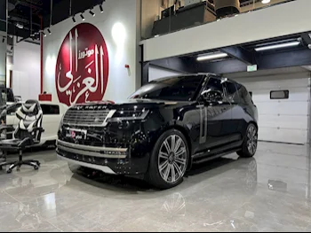  Land Rover  Range Rover  Vogue  2023  Automatic  46,000 Km  8 Cylinder  Four Wheel Drive (4WD)  SUV  Black  With Warranty