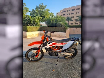 KTM  690 ENDURO R -  2020 - Color White & Orange