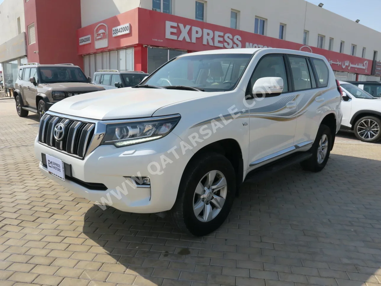 Toyota  Prado  TXL  2021  Automatic  140,000 Km  6 Cylinder  Four Wheel Drive (4WD)  SUV  White