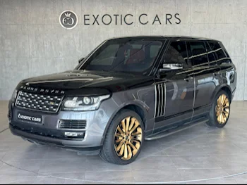 Land Rover  Range Rover  Vogue SE  2016  Automatic  127,000 Km  8 Cylinder  Four Wheel Drive (4WD)  SUV  Black and Gray