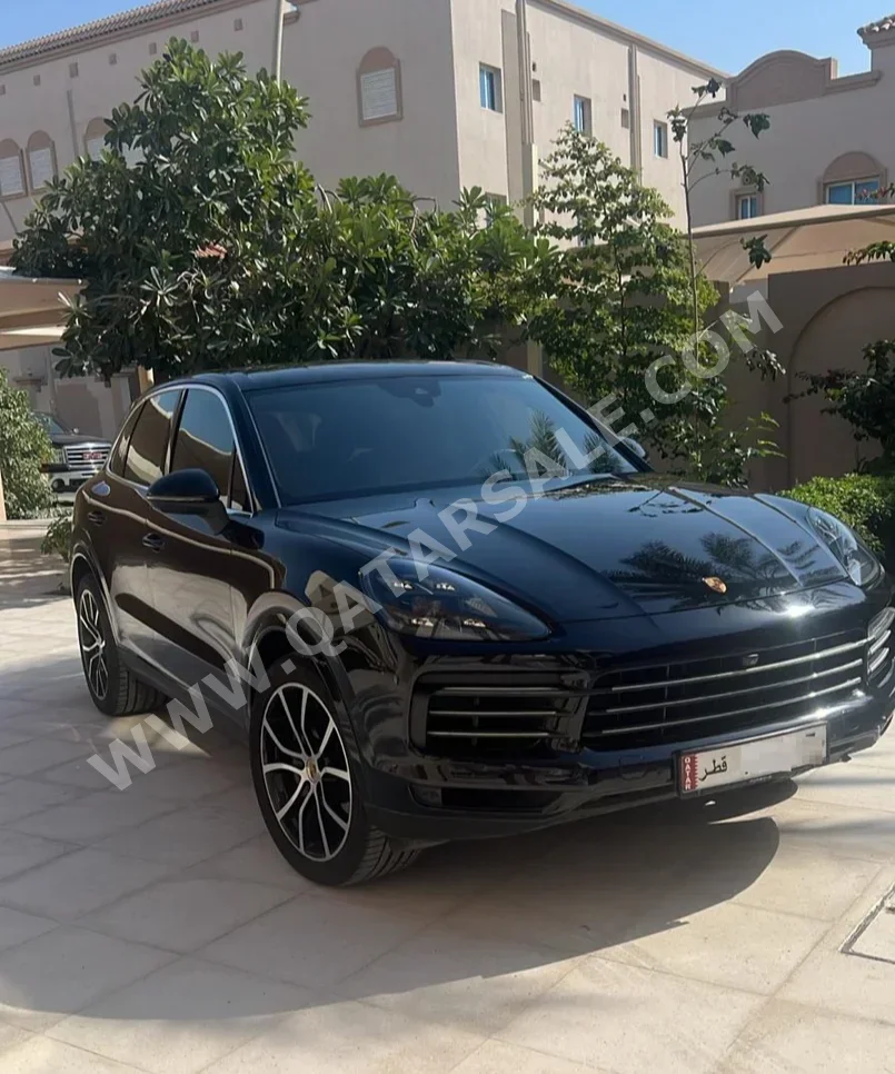  Porsche  Cayenne  S  2019  Automatic  41,000 Km  8 Cylinder  Four Wheel Drive (4WD)  SUV  Black  With Warranty