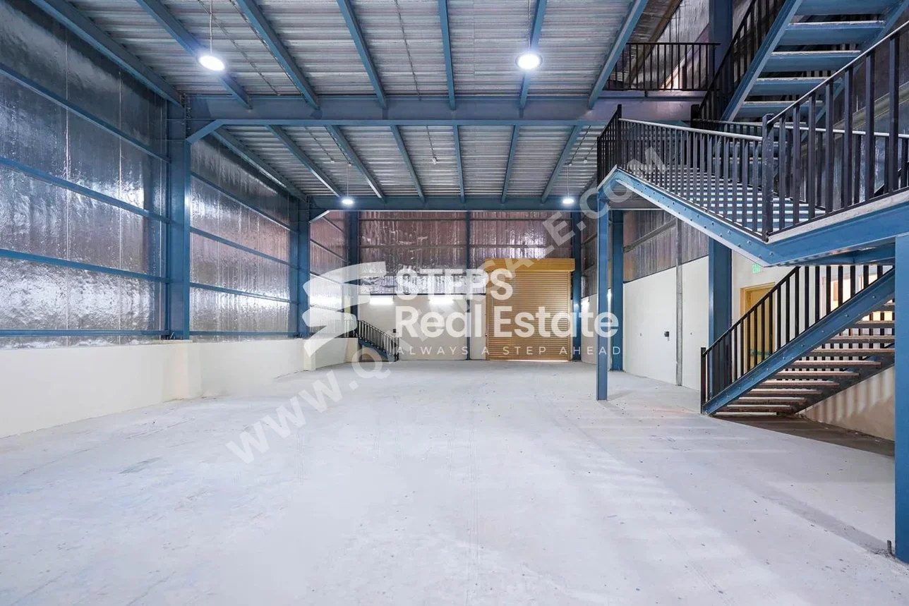 Warehouses & Stores - Al Wakrah  - Barkit Al Awamer  -Area Size: 2000 Square Meter