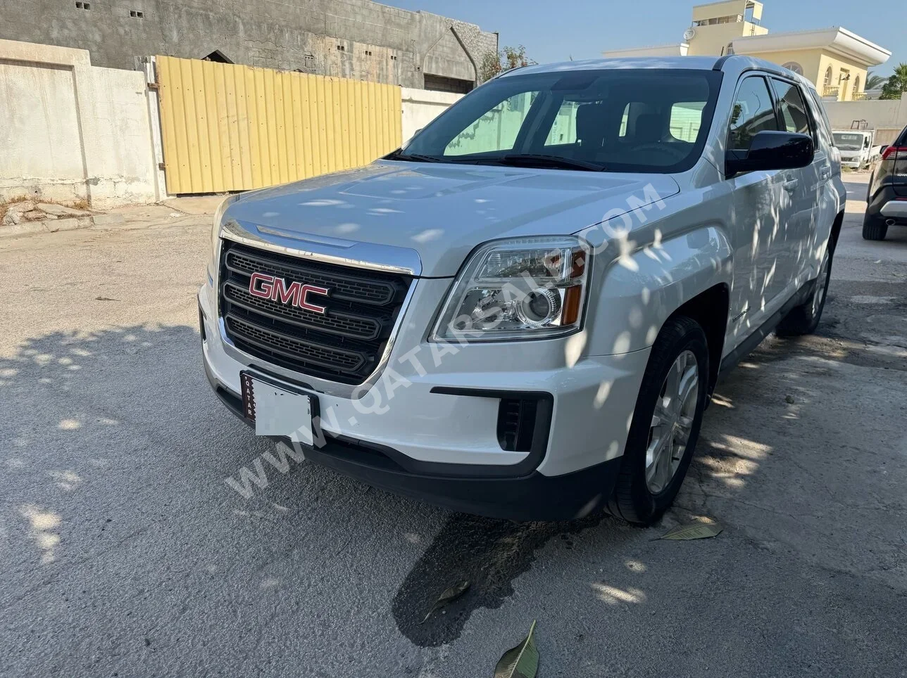 GMC  Terrain  SLT  2017  Tiptronic  61,000 Km  4 Cylinder  Front Wheel Drive (FWD)  SUV  White