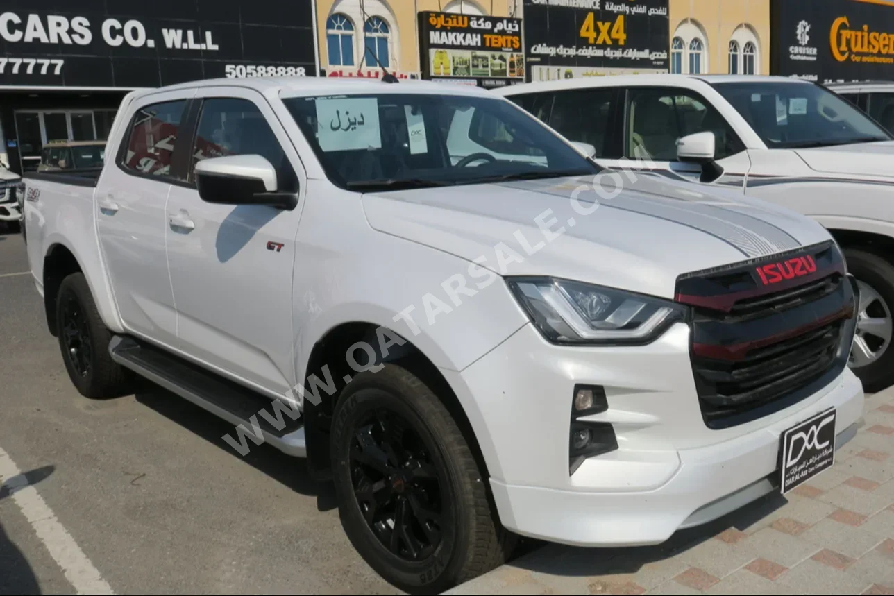 Isuzu  D-Max  2024  Automatic  0 Km  4 Cylinder  Four Wheel Drive (4WD)  Pick Up  White  With Warranty