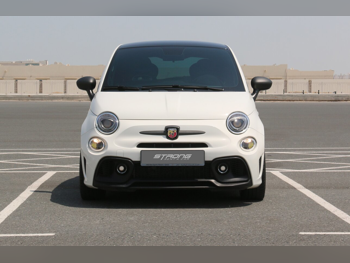 فيات  ابارث 695  4 سلندر  هاتش باك  أبيض  2023