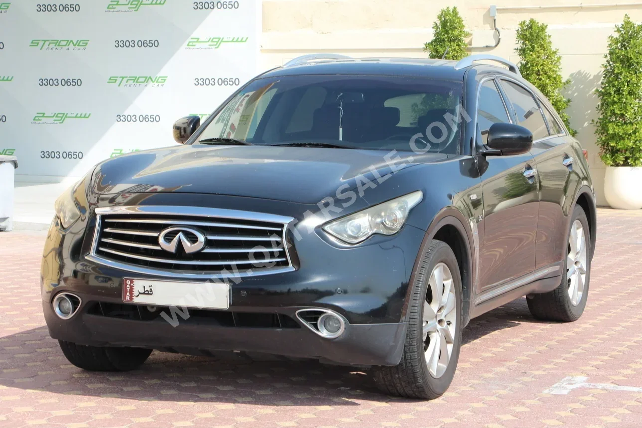 Infiniti  QX  70  2016  Automatic  262,000 Km  6 Cylinder  Four Wheel Drive (4WD)  SUV  Black