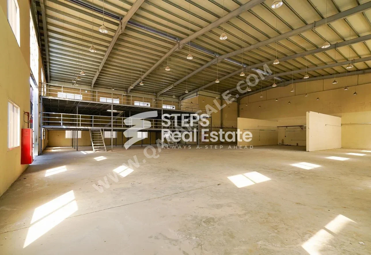 Warehouses & Stores - Al Wakrah  - Barkit Al Awamer  -Area Size: 2000 Square Meter