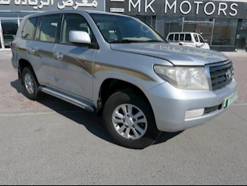 Toyota  Land Cruiser  GX  2009  Automatic  325,000 Km  6 Cylinder  Four Wheel Drive (4WD)  SUV  Silver